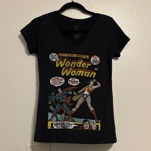 Wonder Woman Black Graphic V-Neck Tee by DC